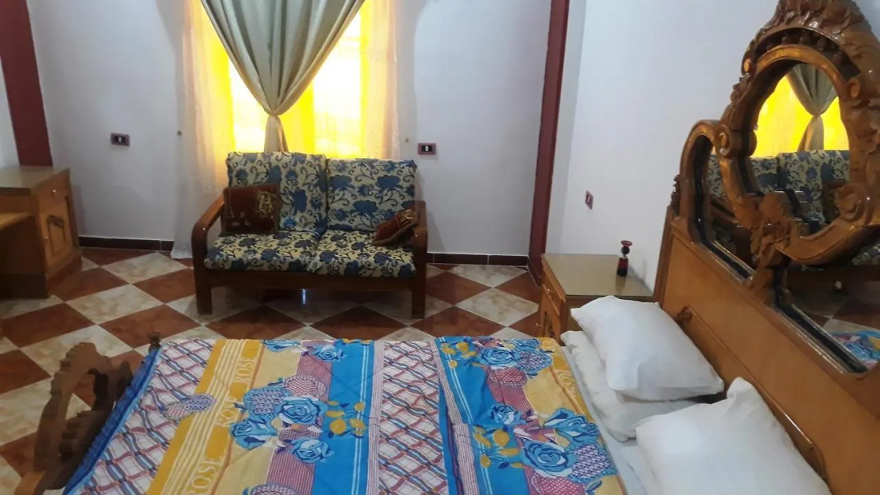 Apartamento Adam And Eve House Luxor 0*,